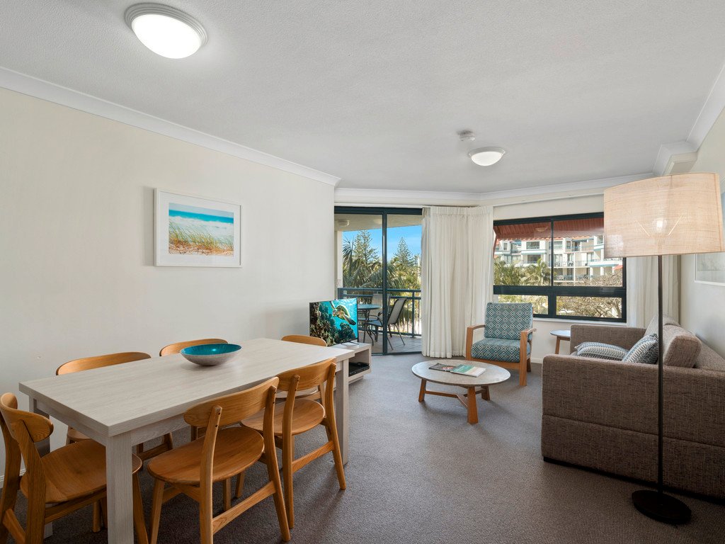 315-317/99 Griffith Street COOLANGATTA 2