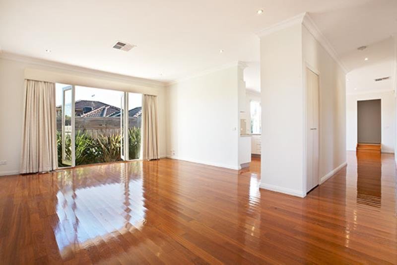 Real Estate and Property in 3/15 Alexander Avenue, Oakleigh East, VIC