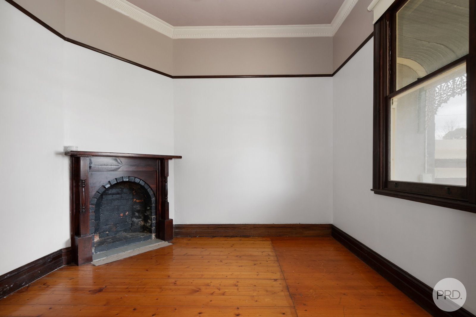 315 Armstrong Street North SOLDIERS HILL 5