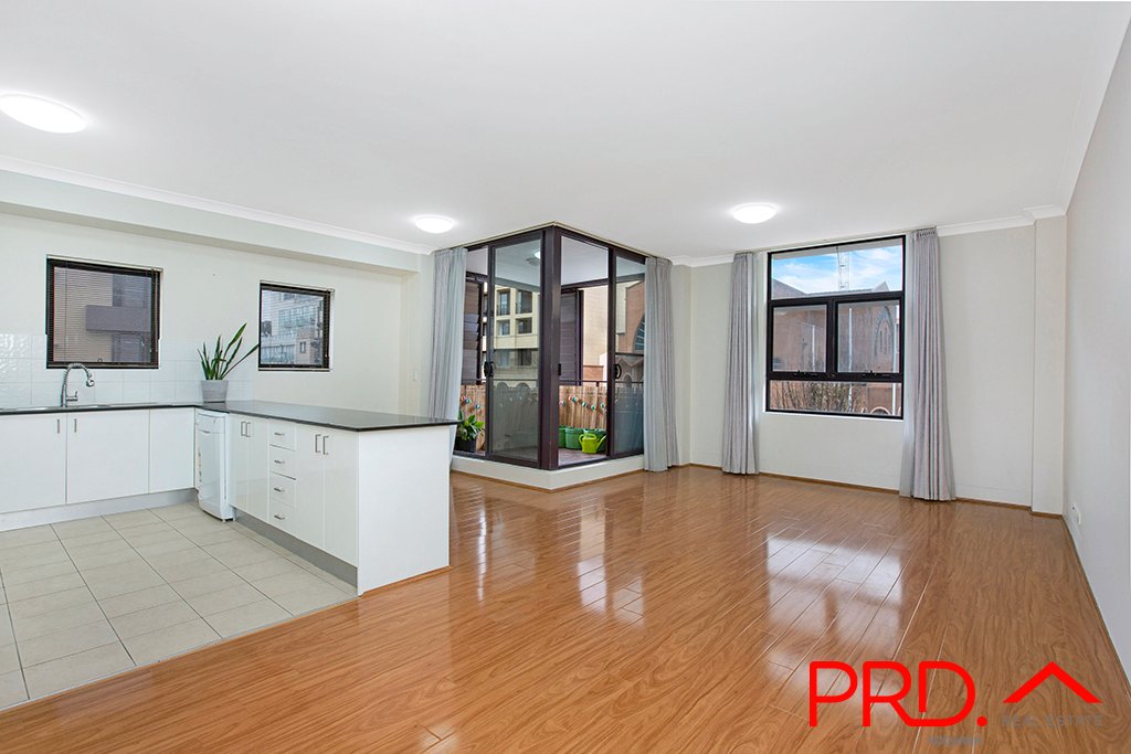 3/15 Belgrave Street KOGARAH 4