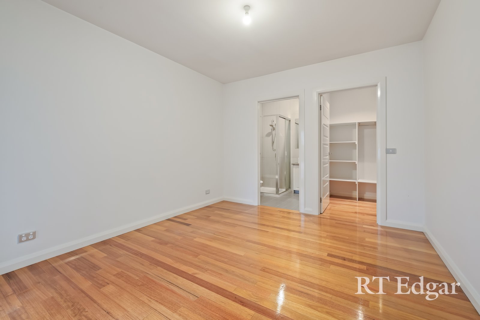 Real Estate and Property in 3/15 Collins Street, Preston, VIC