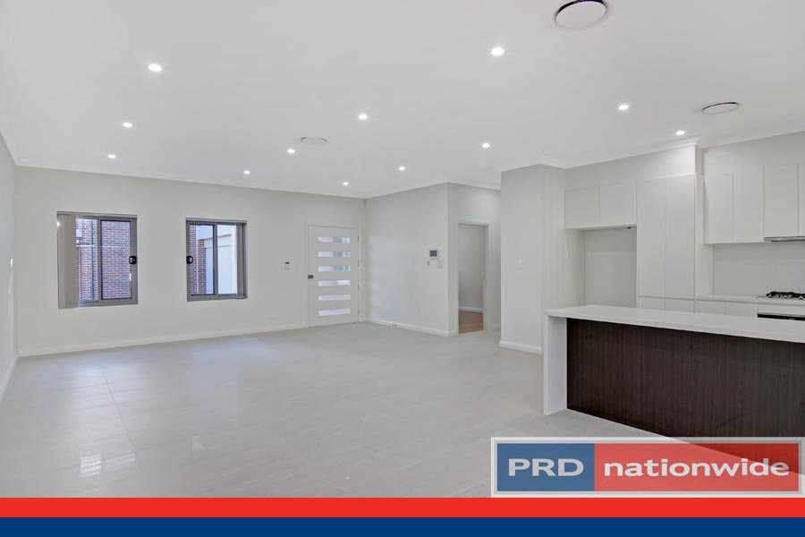 3/15 Gungah Bay Road OATLEY 6