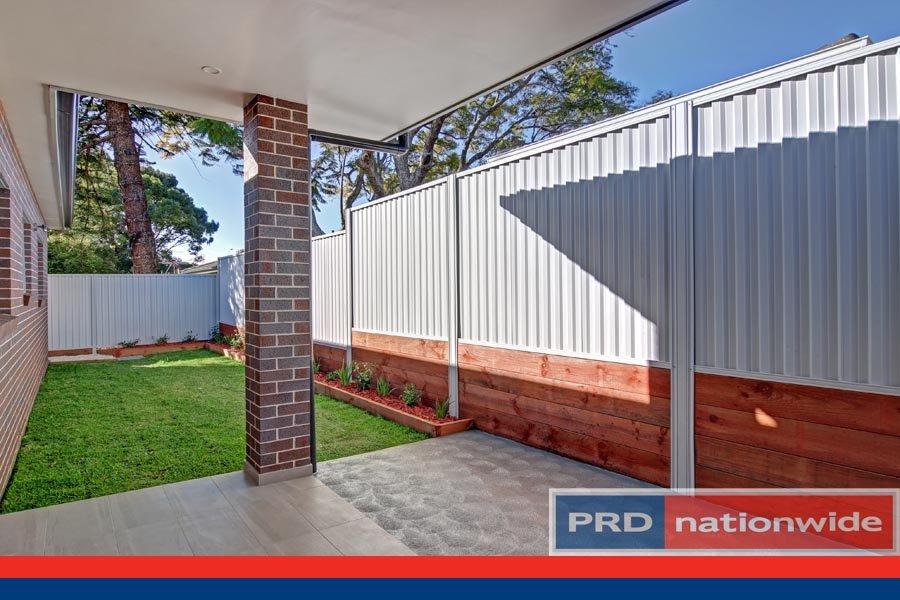 3/15 Gungah Bay Road OATLEY 8