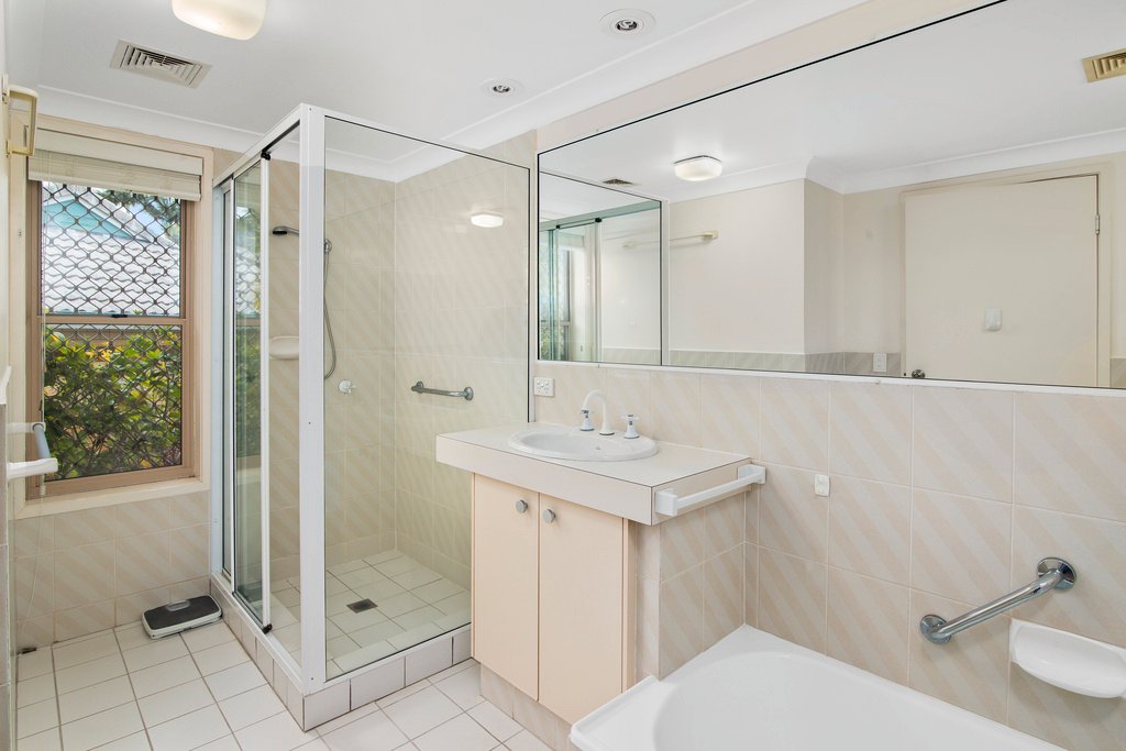 31/5 Island Drive TWEED HEADS 9
