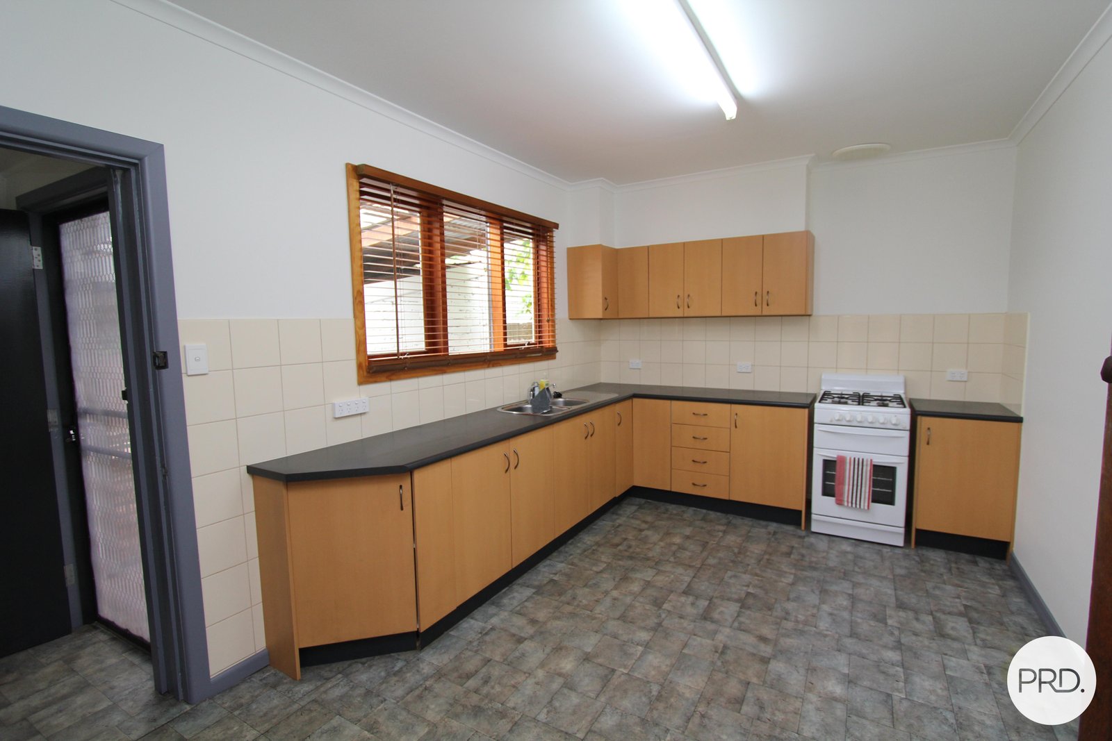 315 Nicholson Street BLACK HILL 11