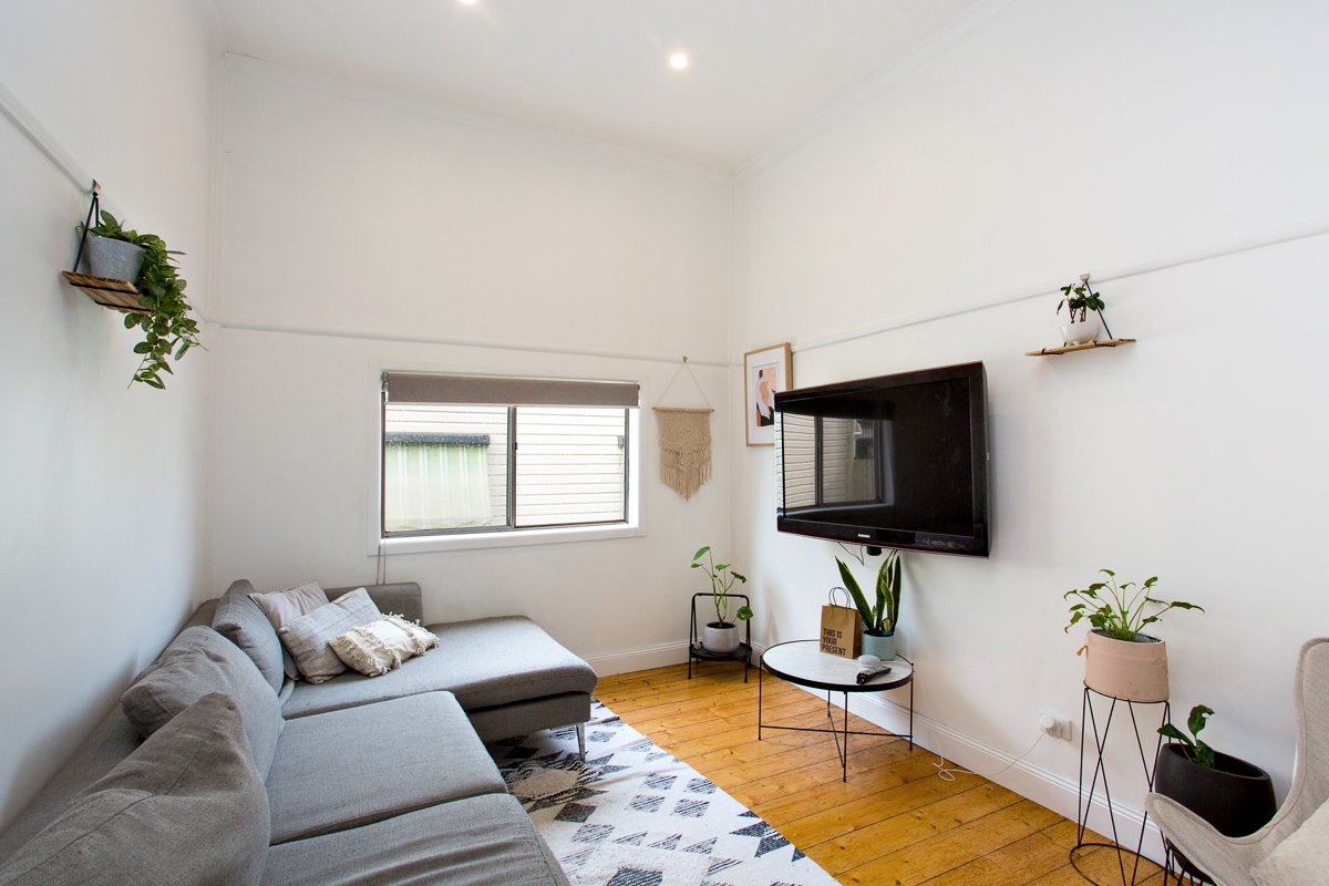 Gallery: 315 Peel Street North