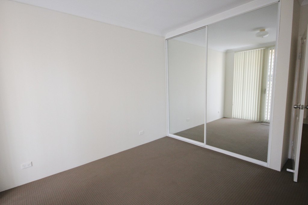 3/15 Regent Street KOGARAH 5