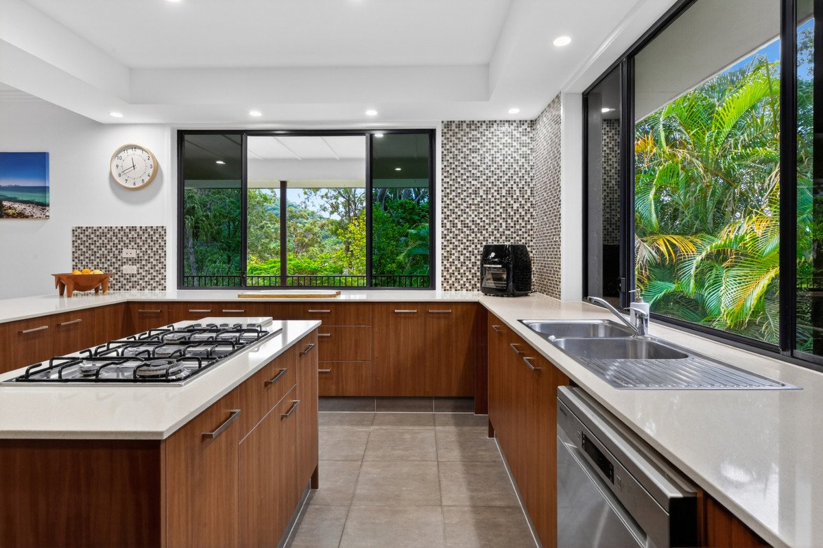 315 Trees Road Tallebudgera 6