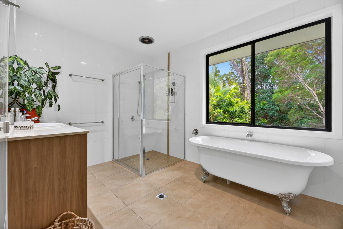 315 Trees Road Tallebudgera 16