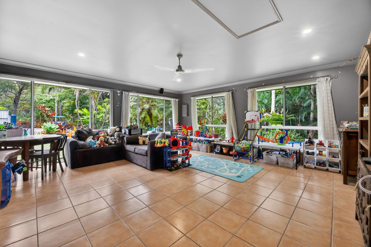 315 Trees Road Tallebudgera 24