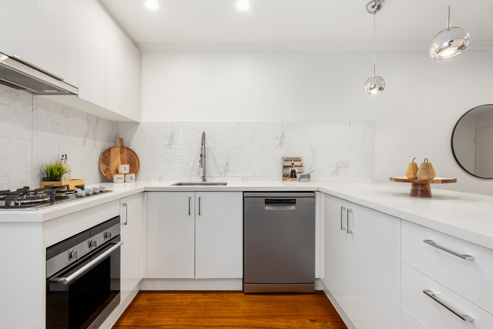 Gallery: 3/150 Alma Road