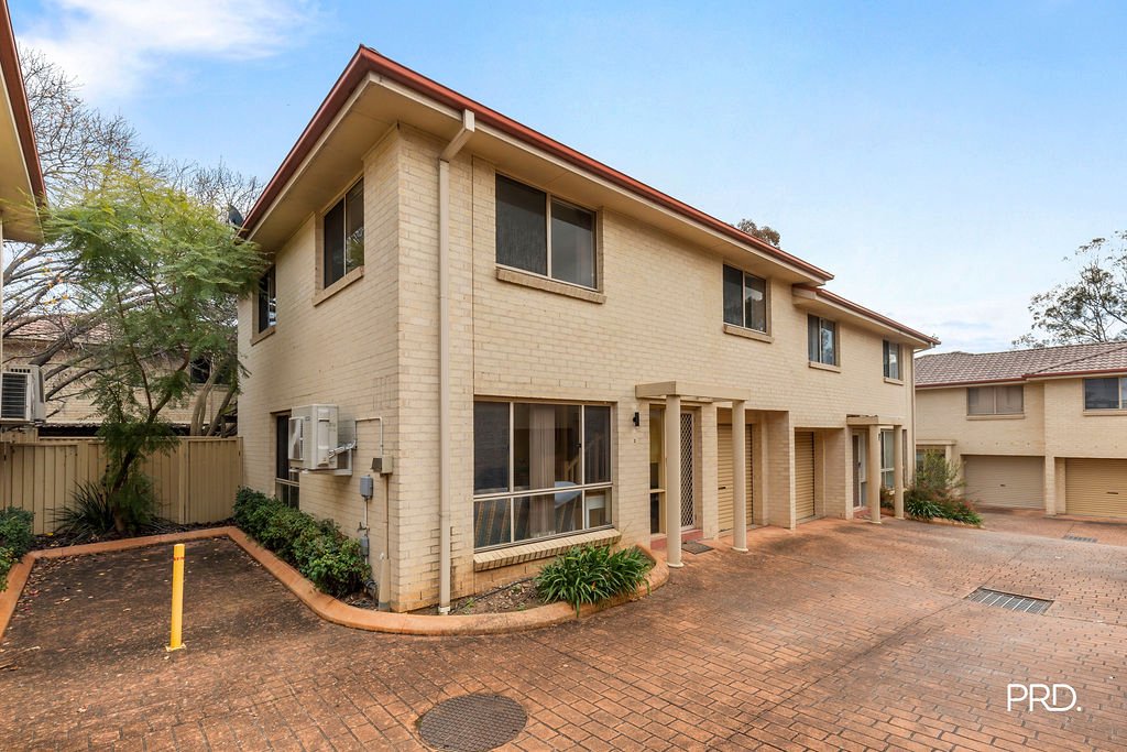 3/151-153 Cox Avenue PENRITH 16