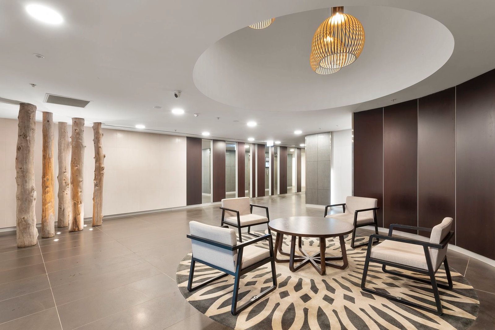 Gallery: 315/101 Bay Street