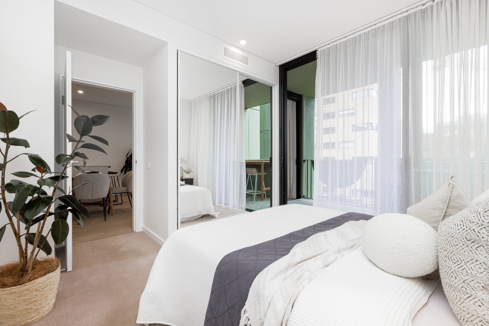 315/11 Perkins Street NEWCASTLE 10