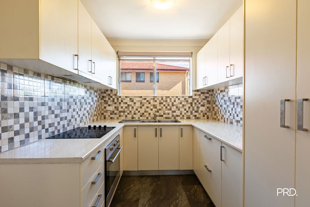 3/152 Lethbridge St  Penrith 4