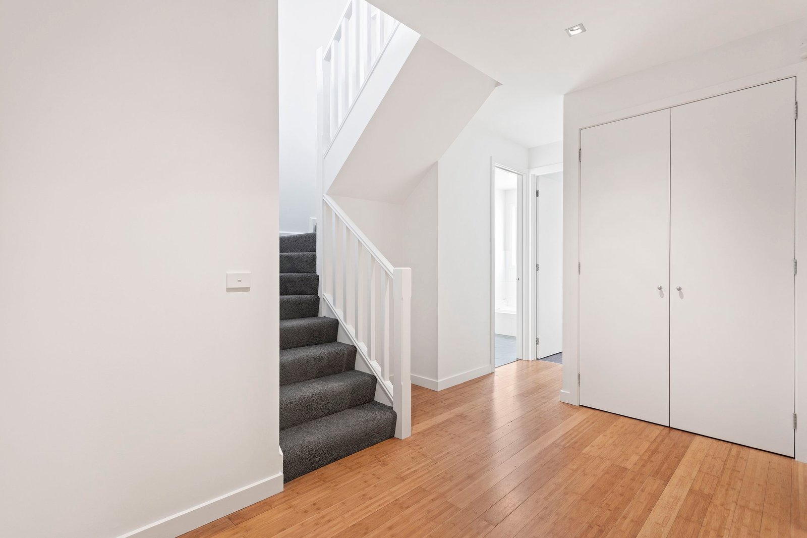 Real Estate and Property in 3/156 Brighton Road, Ripponlea, VIC