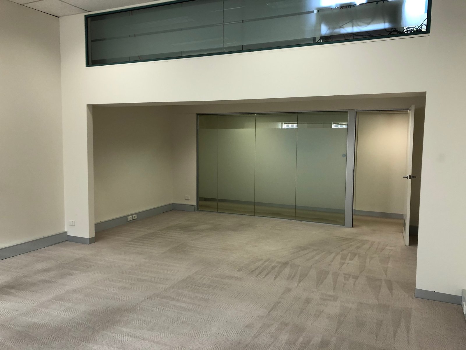 Gallery: 3/156 Drummond Street