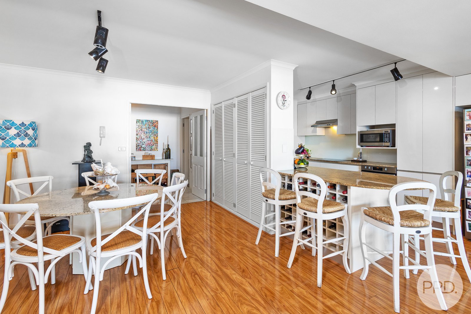 3/16-32 Magnus Street NELSON BAY 9