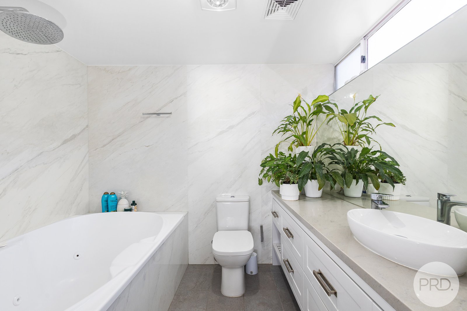 3/16-32 Magnus Street NELSON BAY 15