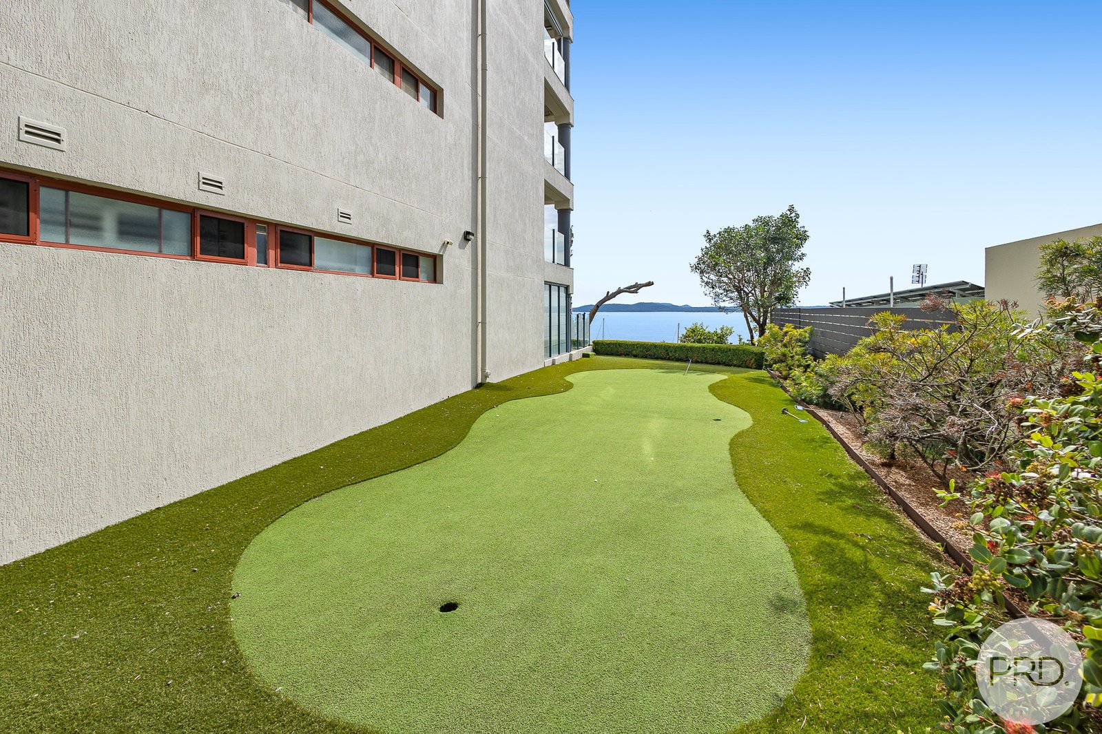 3/16-32 Magnus Street NELSON BAY 25