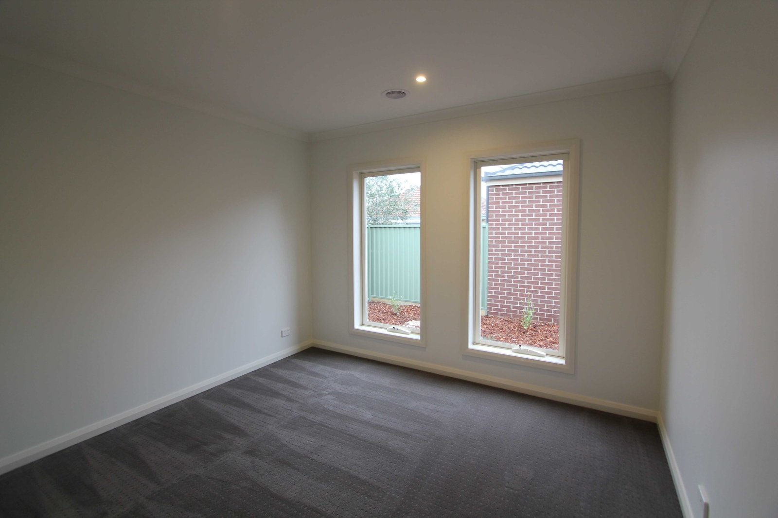 3/16 Alexander Avenue LAKE WENDOUREE 10