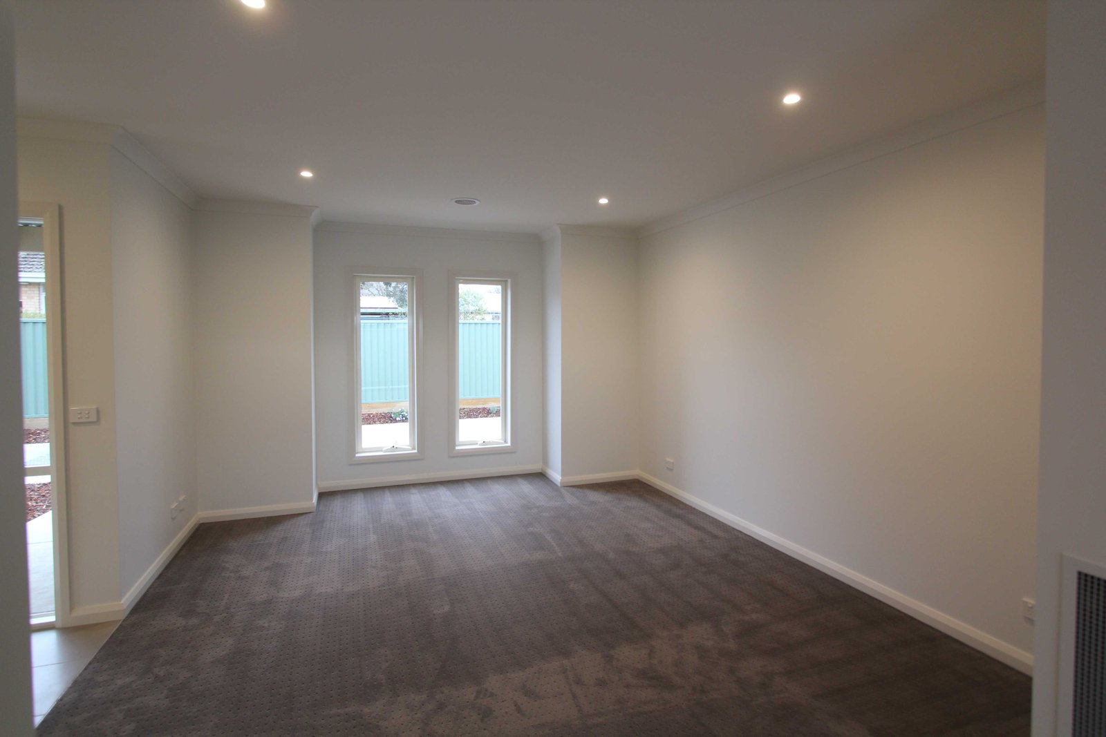 3/16 Alexander Avenue WENDOUREE 9