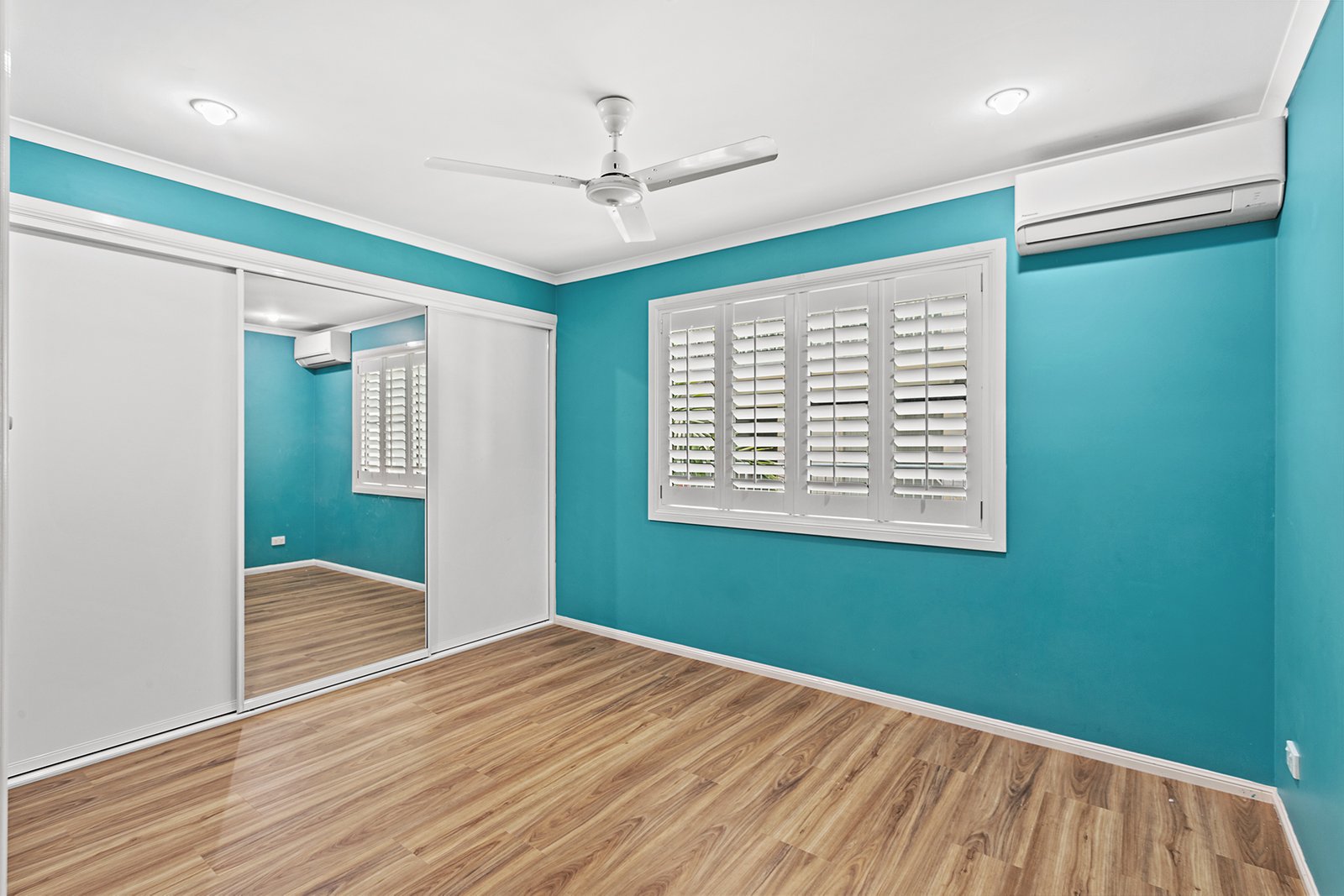 3/16 Beach Road CANNONVALE 9