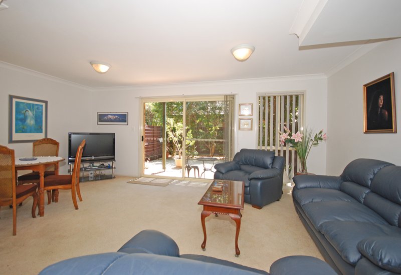 3/16 Blue Jay Cct  KINGSCLIFF 4