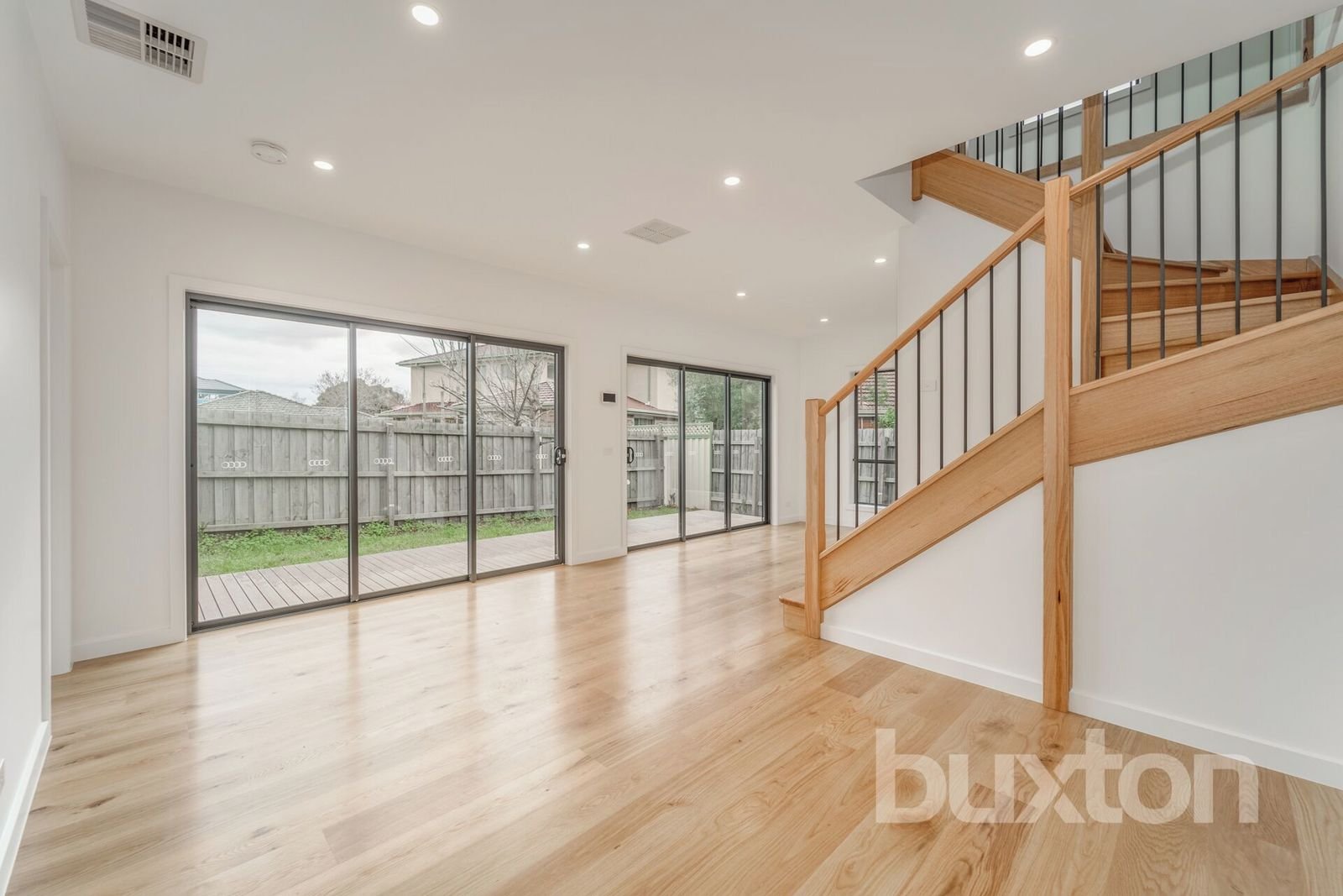 Gallery: 3/16 Coane Street