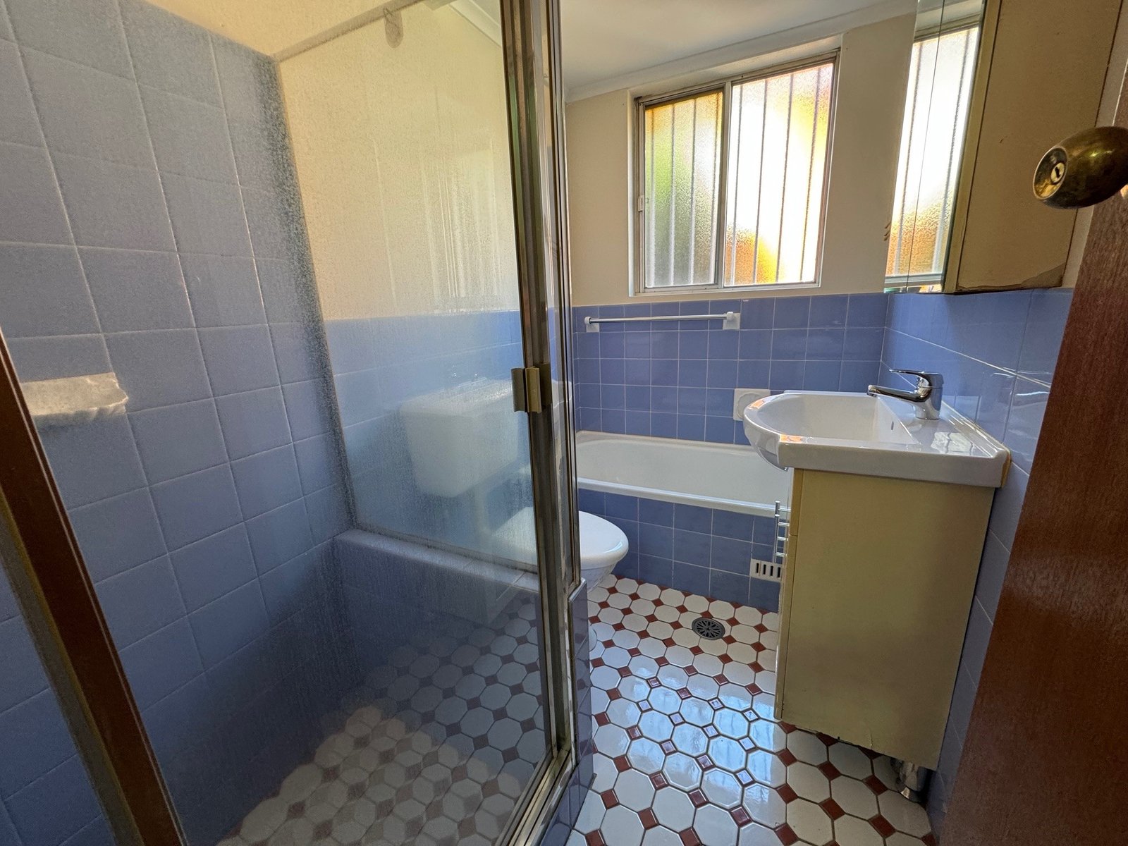 3/16 Colin Street LAKEMBA 4