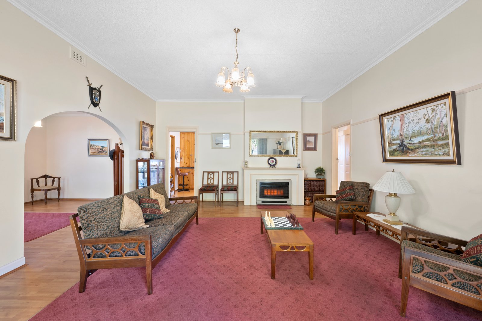 316 Eddy Avenue MOUNT HELEN 2