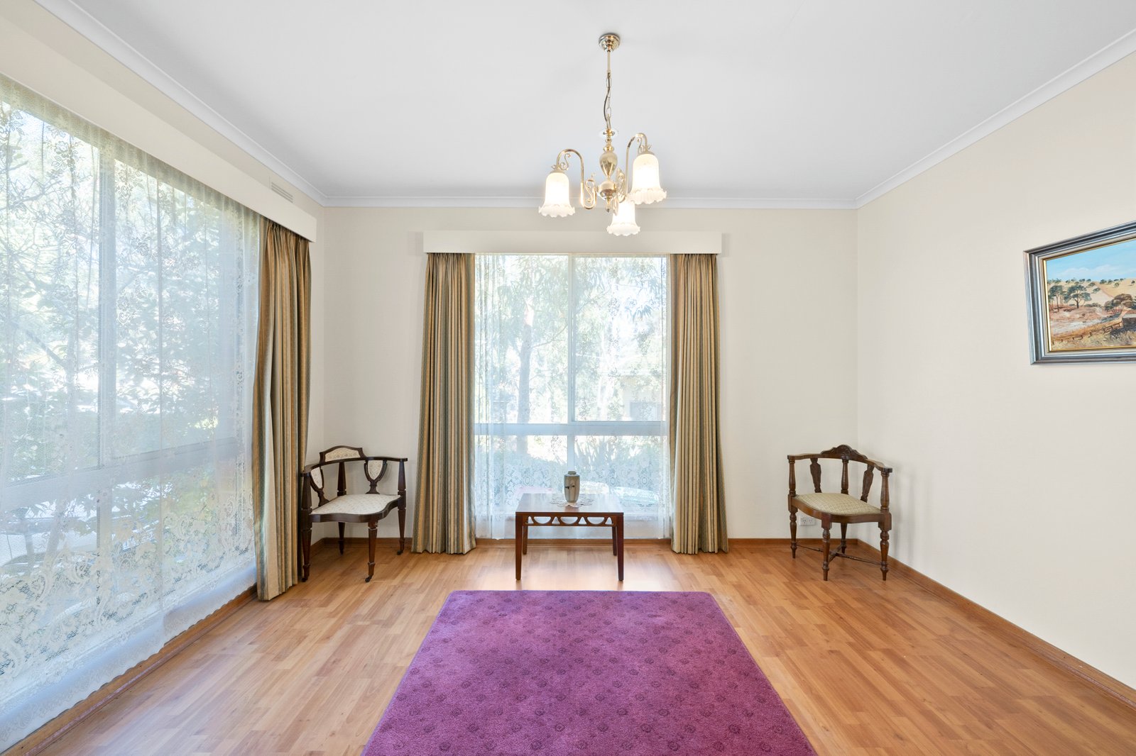 316 Eddy Avenue MOUNT HELEN 8