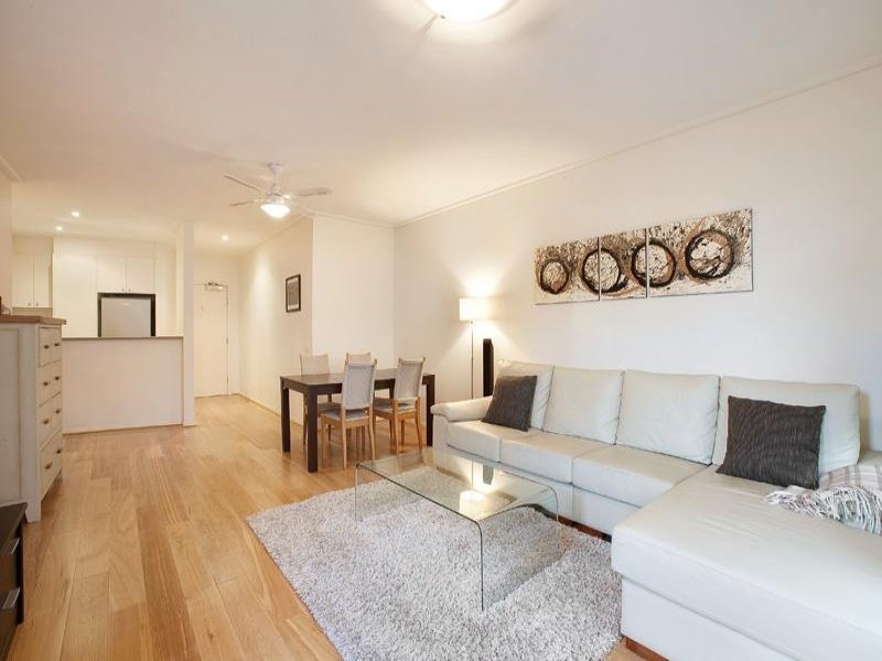 Gallery: 31/6 Graham Street