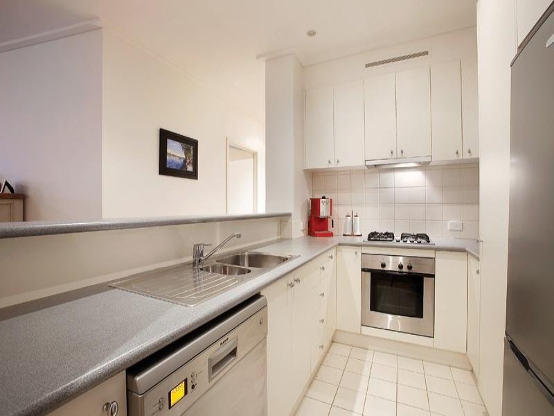 Gallery: 31/6 Graham Street