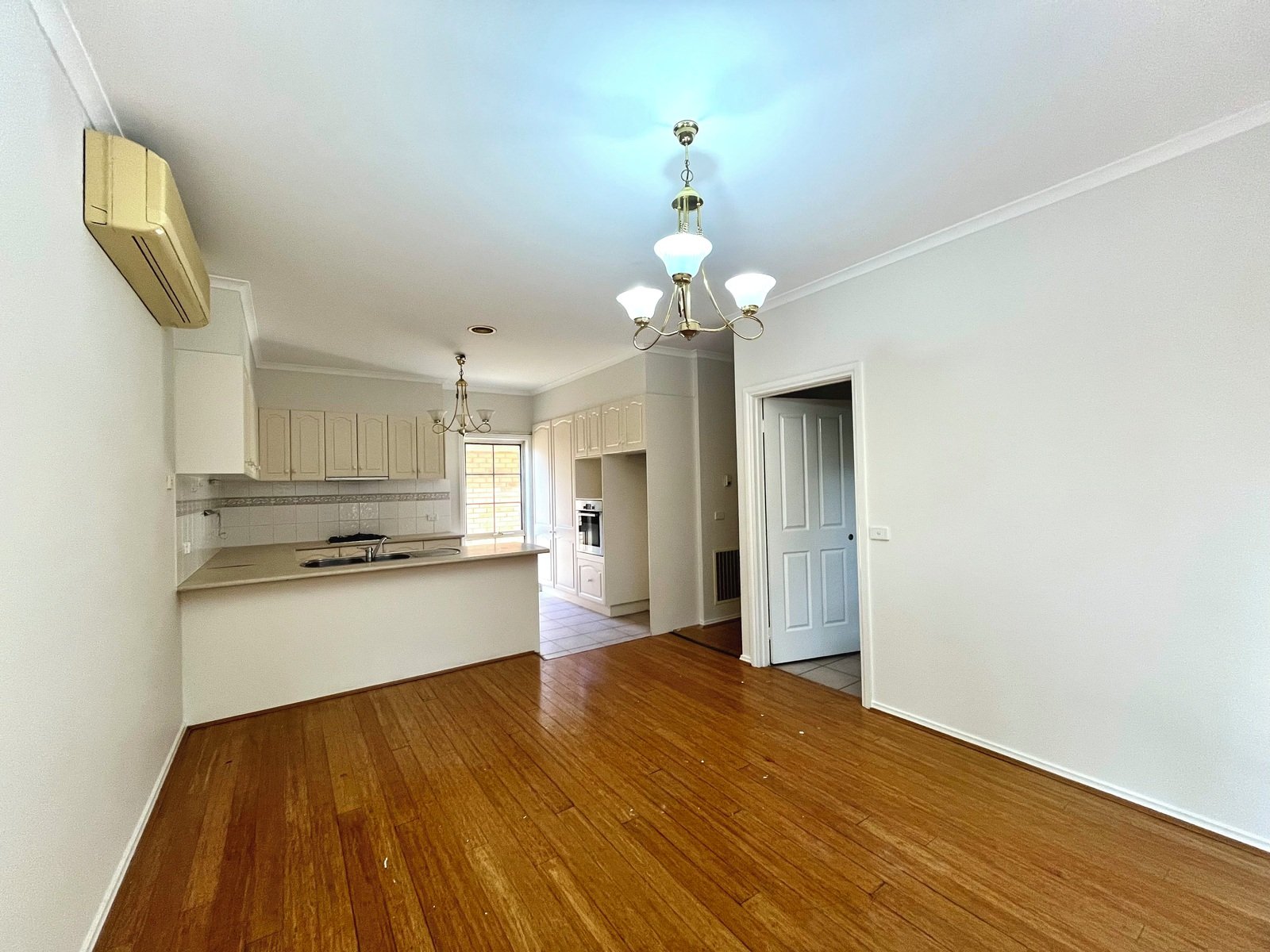 Gallery: 3/16 Grant Street