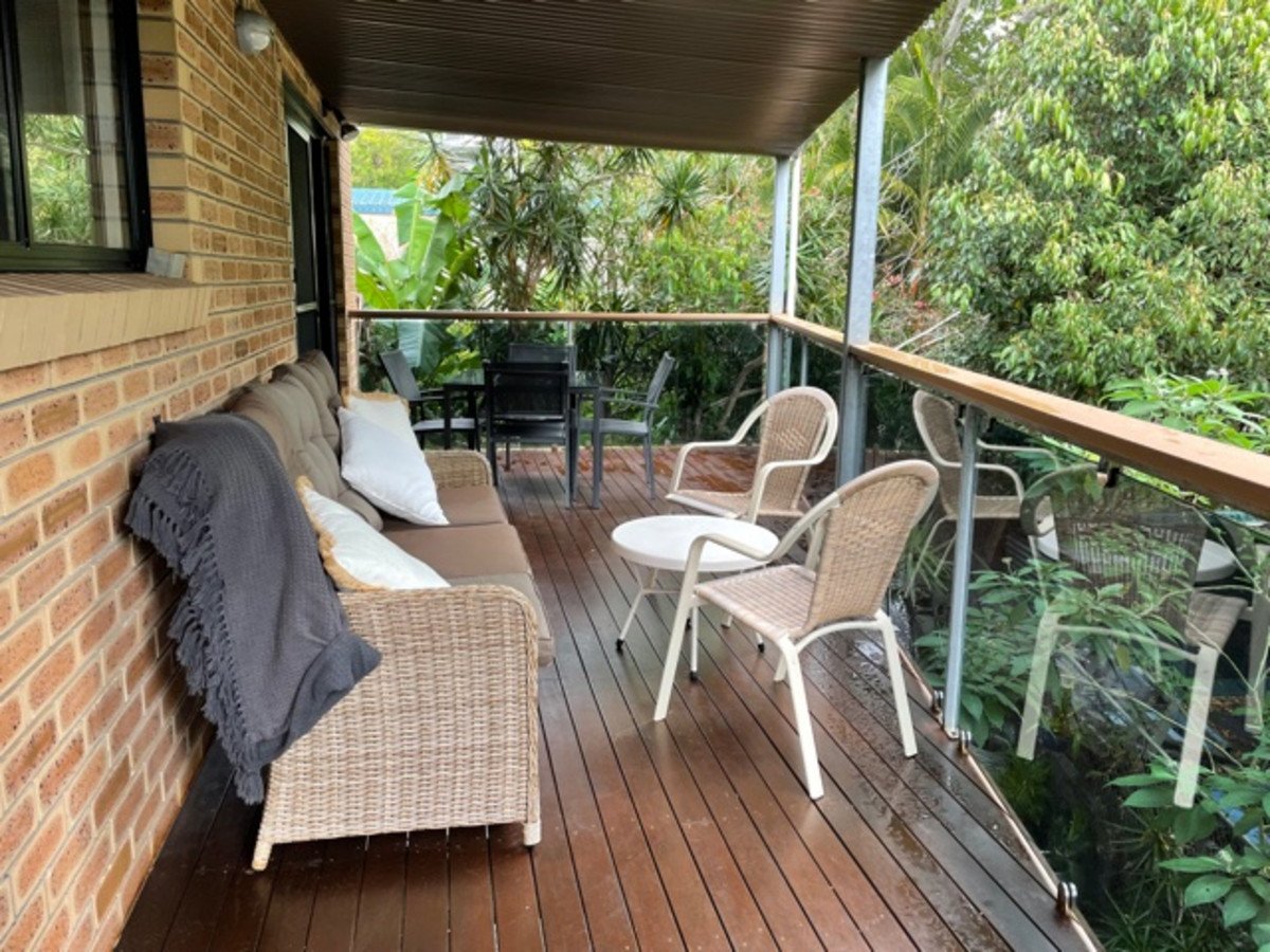 3/16 Hayle Street BURLEIGH HEADS 2