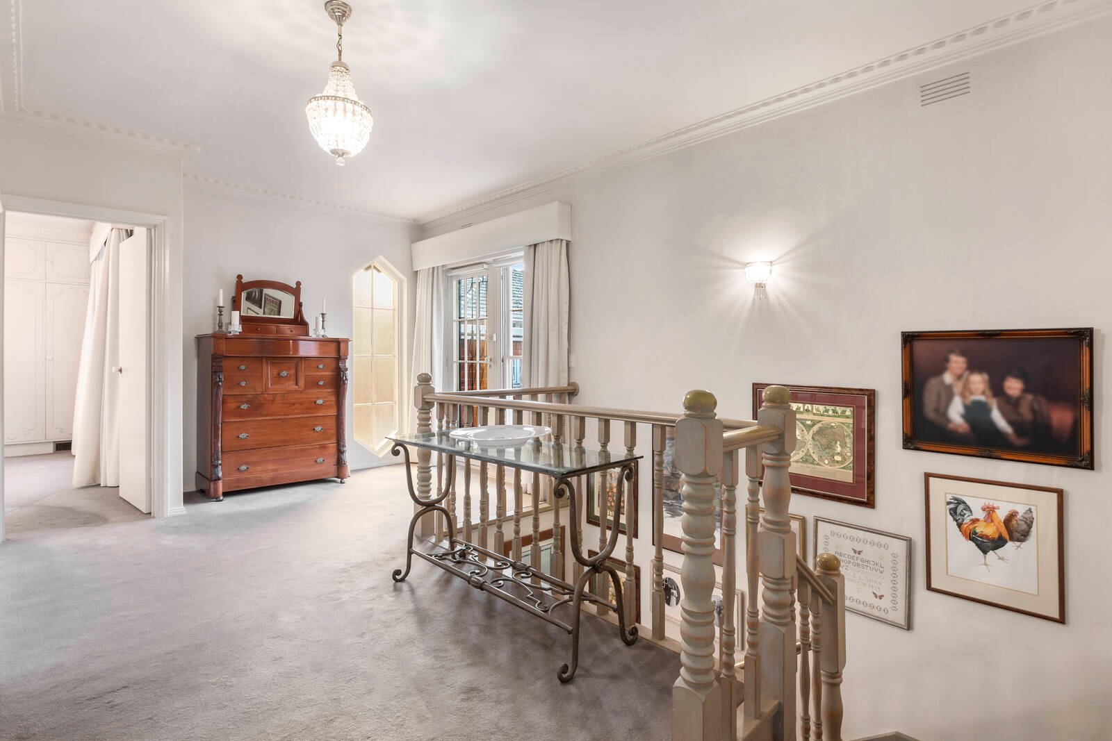 Real Estate and Property in 3/16 Huntingfield Road, Toorak, VIC