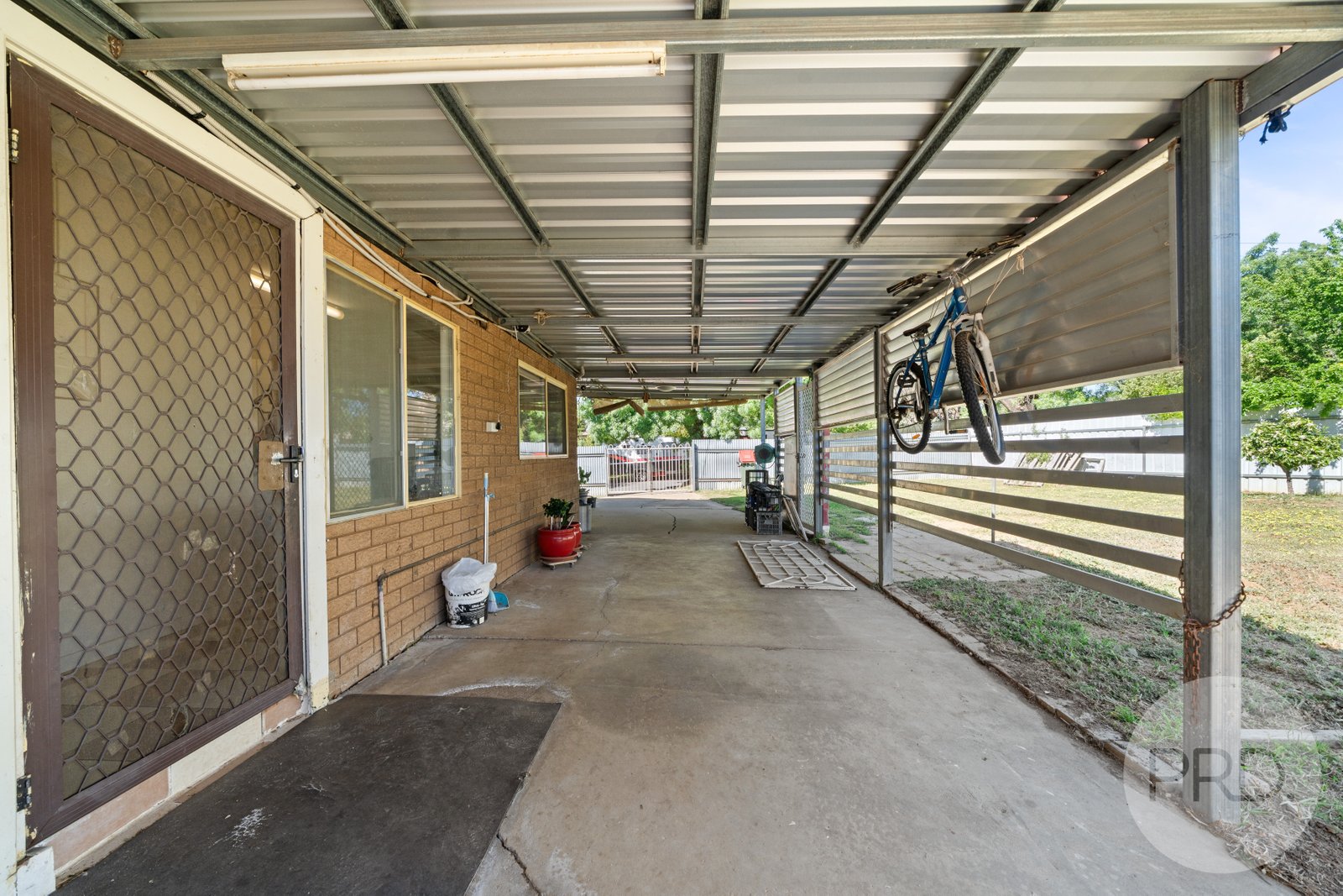 316 Lake Albert Road KOORINGAL 8