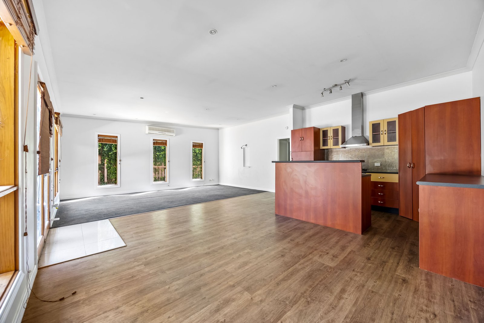 Gallery: 316 Lyons Street