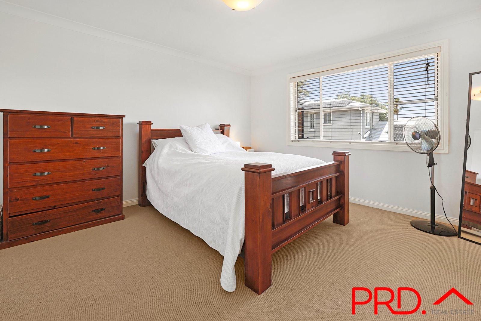 3/16 Rawson Avenue TAMWORTH 10
