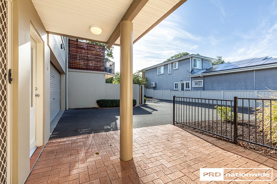 3/16 Rawson Avenue TAMWORTH 16