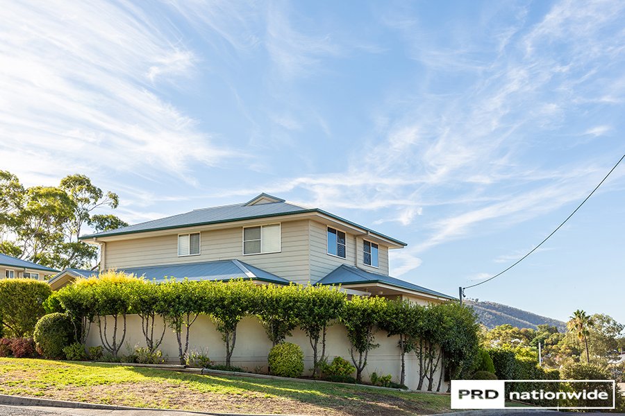 3/16 Rawson Avenue TAMWORTH 17