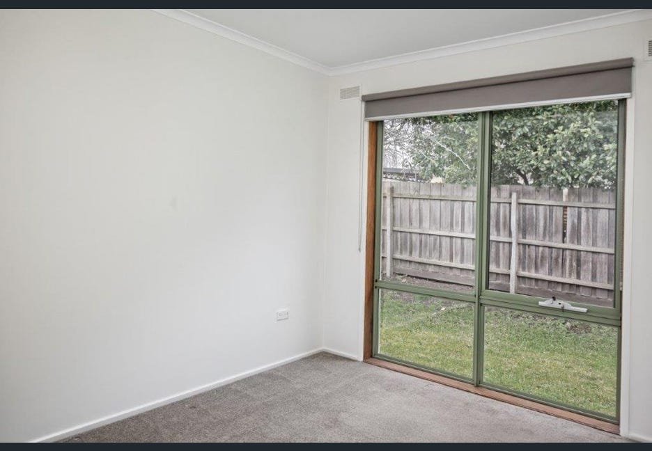 Real Estate and Property in 3/16 Warren Street, Kyneton, VIC