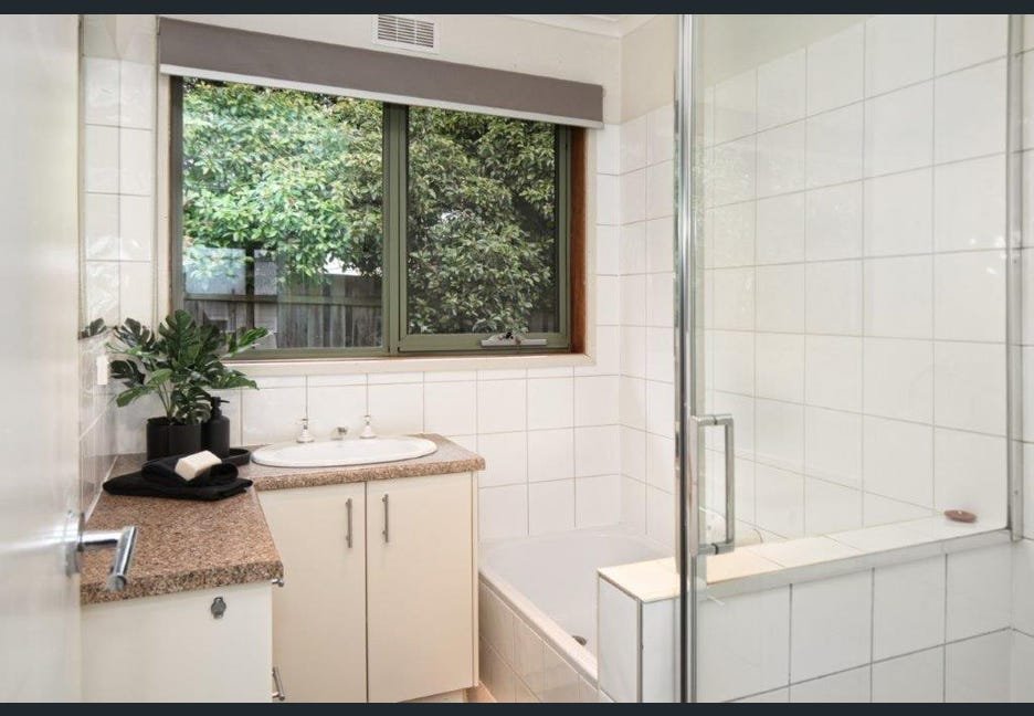 Real Estate and Property in 3/16 Warren Street, Kyneton, VIC