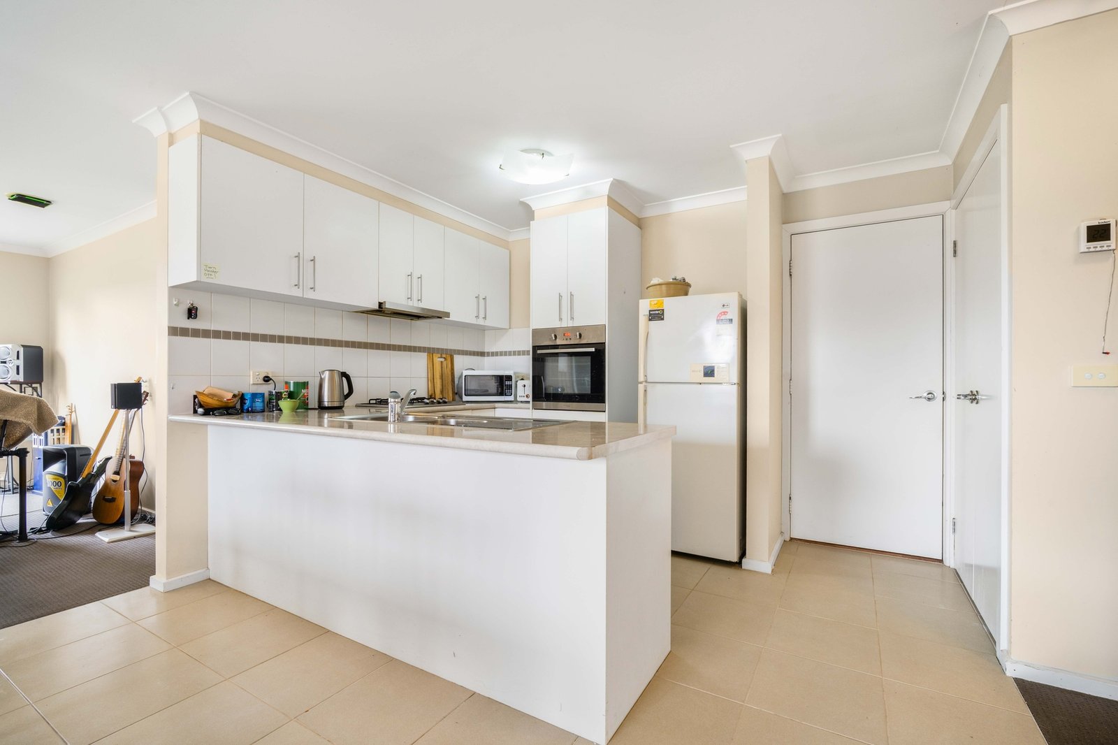 Gallery: 3/16 Whitehorse Road