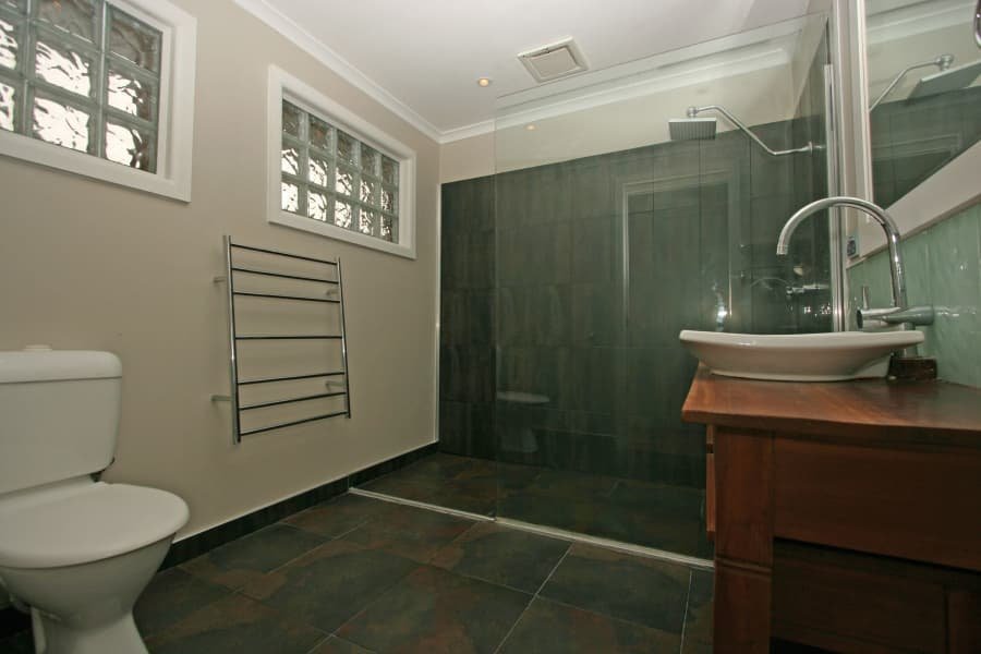 3/161 Pottery Road LENAH VALLEY 5