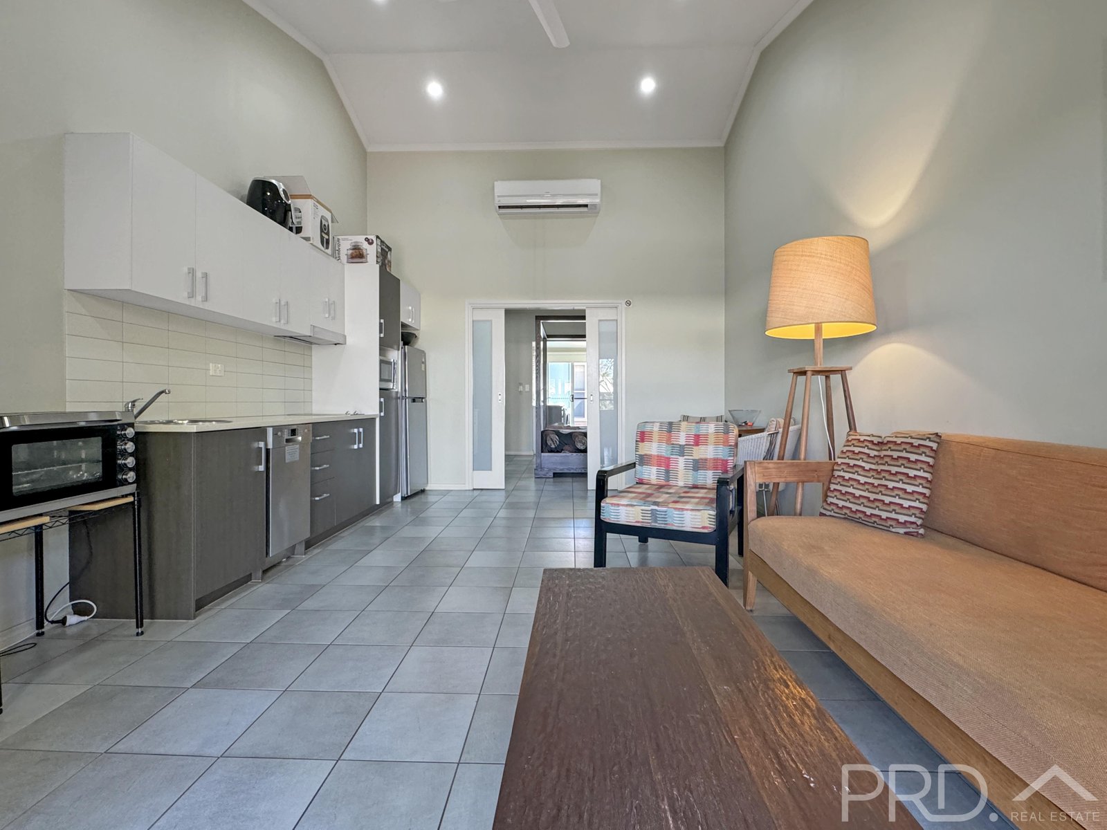 3/166 De Witt Road STOVE HILL 21