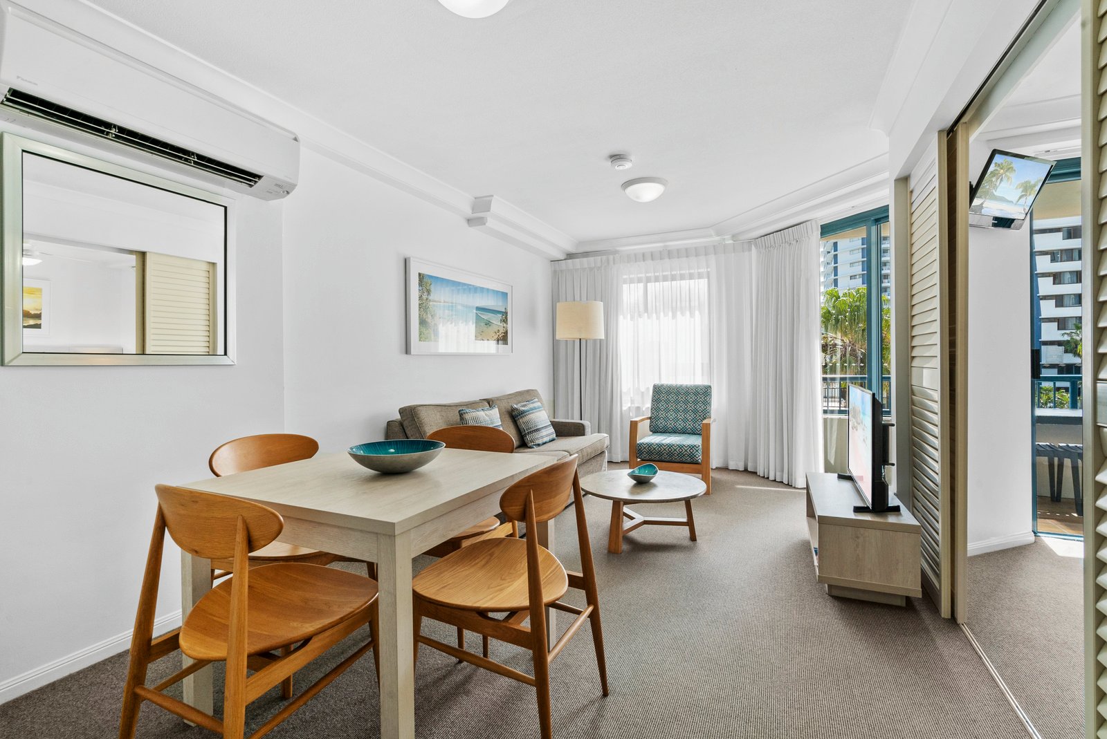 316/99 Griffith Street COOLANGATTA 1