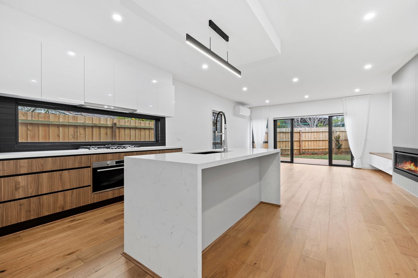 Gallery: 316B South Road