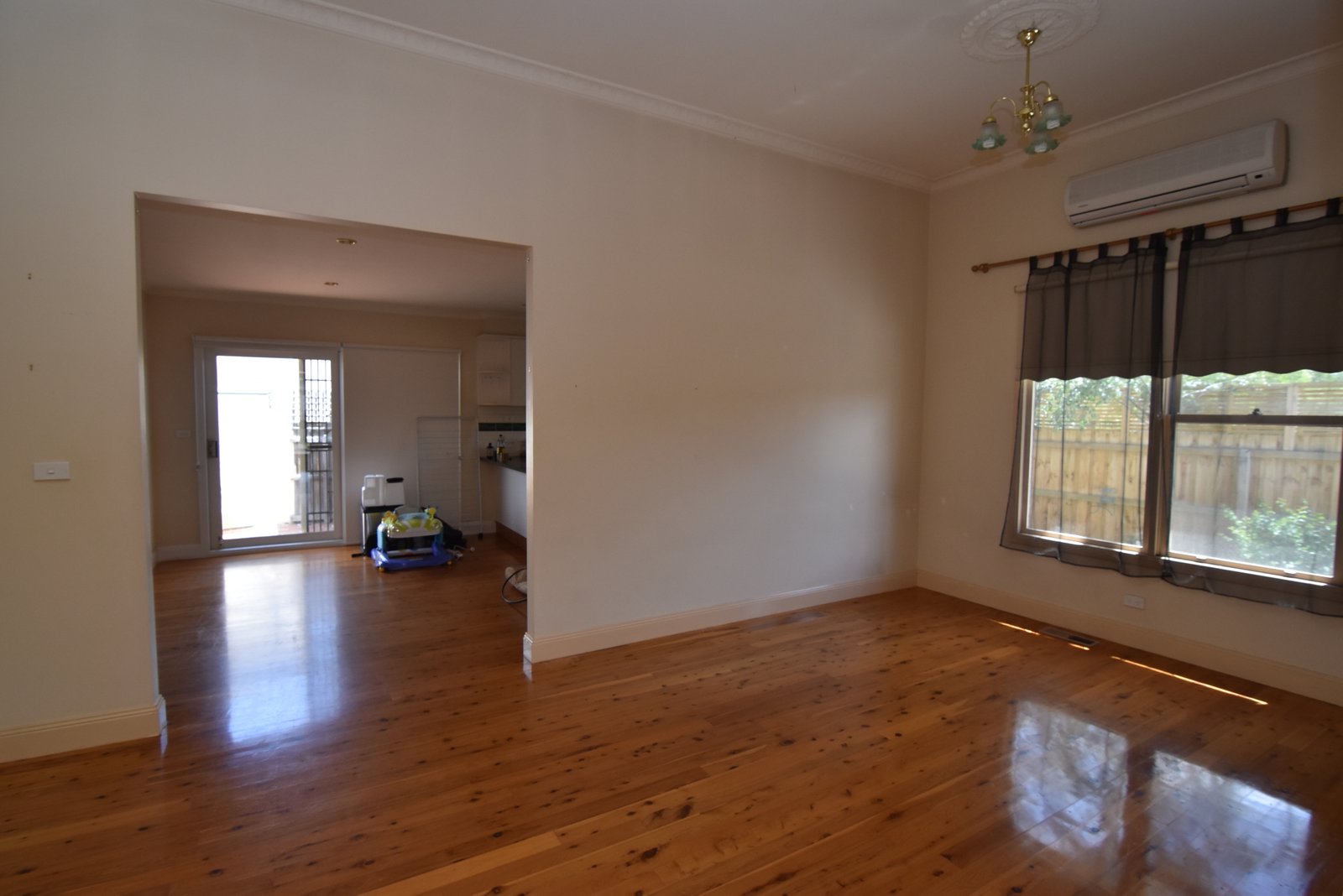 Gallery: 317 Autumn Street